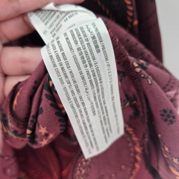Abercrombie and Fitch Burgundy Paisley Pullover Pockets Long Sleeved Blouse XS - Picture 10 of 11